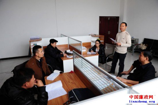 �½��⳵:Ѳ�췢����������13��